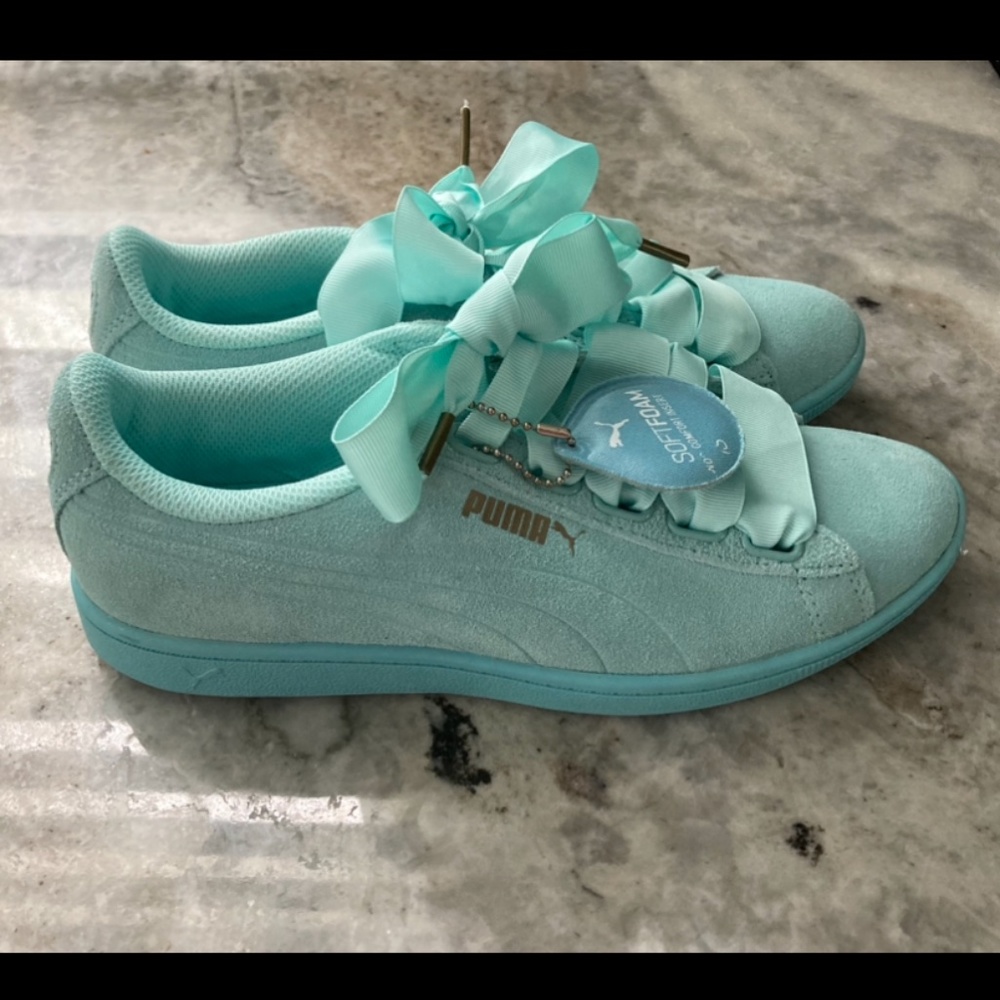 Puma Ribbon Sneakers